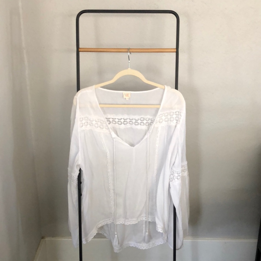 White boho top with lace and front tassel